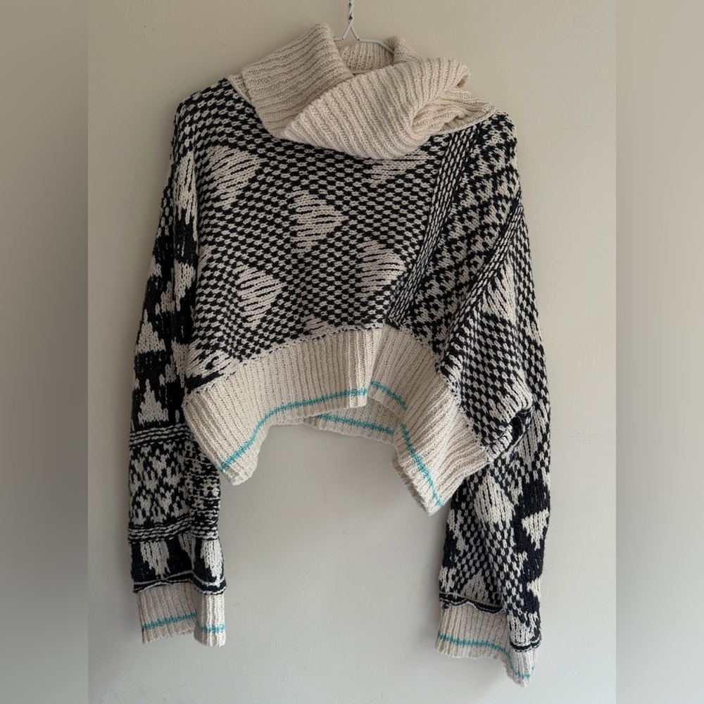 Cozy Black and Cream Patterned Turtleneck Sweater